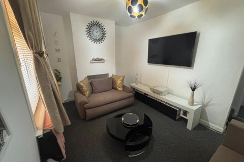 3 bedroom end of terrace house for sale, Gordon Road, Chatham, ME4