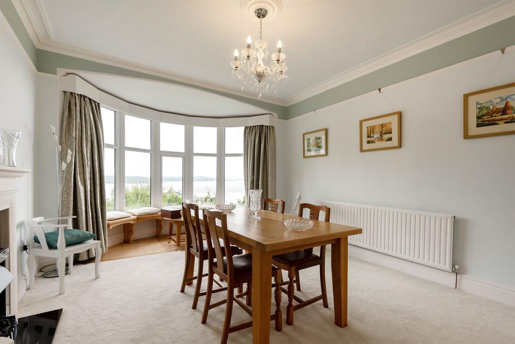 Dining Room/Bedroom 3