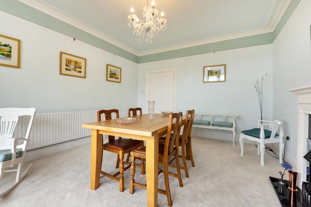 Dining Room/Bedroom 3