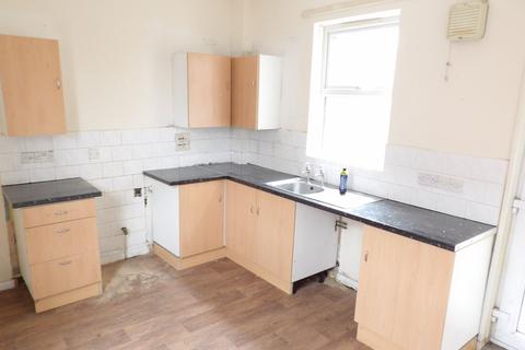 3 bedroom ground floor flat for sale - Bertram Street, LAYGATE, South Shields, Tyne & Wear, NE33 5PQ
