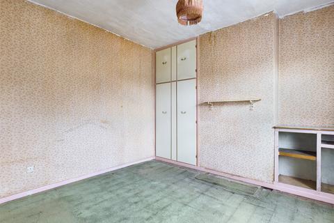30 Chew Valley Road, Greenfield, Oldham, OL3 7JT