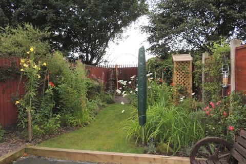 37 Chillingham Close, Middlewich, CW10 9GL