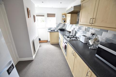 2 bedroom end of terrace house for sale, Edge Grove, Chester