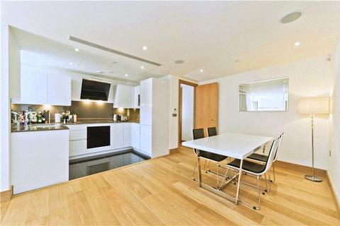 2 bedroom flat to rent, Red Lion Court, City Of London