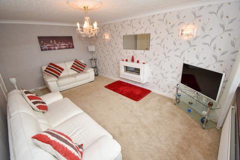 16 Bowgreave Close, Blackpool, FY4 5RD