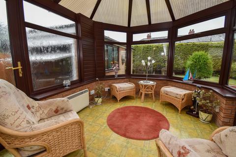 16 Bowgreave Close, Blackpool, FY4 5RD