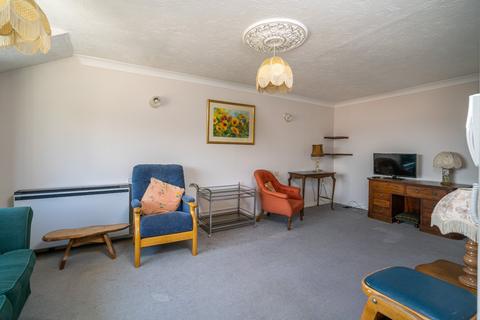 1 bedroom flat for sale - Davis Court, Marlborough Road, St. Albans