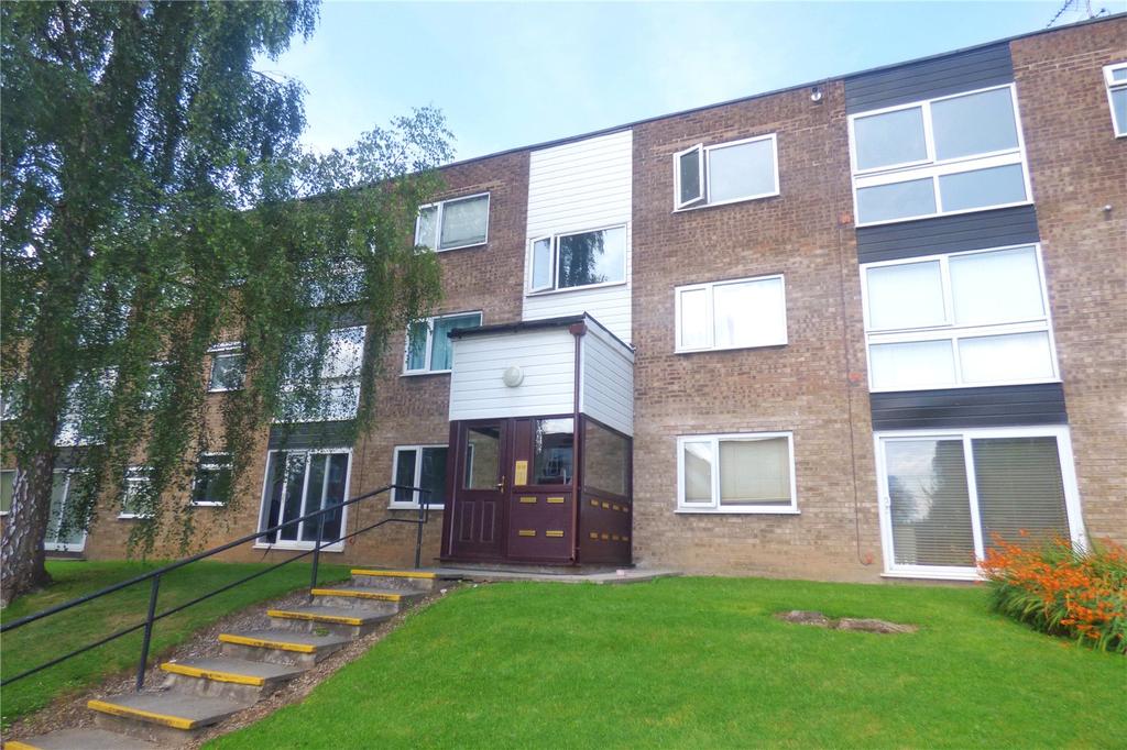 Baguley Crescent, Middleton... 1 bed apartment £70,000
