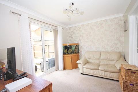 23 Allington Drive, Great Coates, Grimsby, DN37 9FF