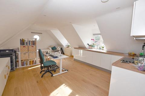 Studio to rent, Manor Rise, Maidstone ME14 4DB