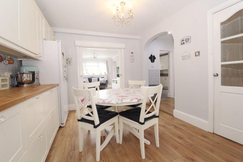 Lazy Hill Road, Aldridge, Walsall, WS9 8RR 4 bed semidetached house £399,950