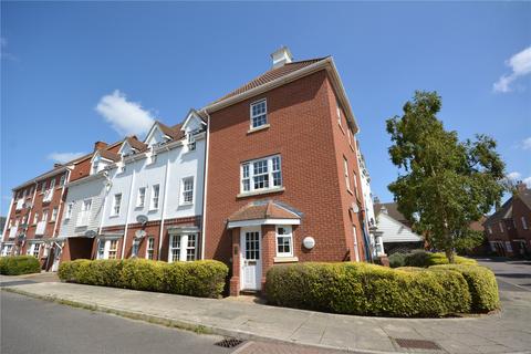 2 bedroom apartment to rent, Burnell Gate, CM1