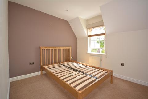 2 bedroom apartment to rent, Burnell Gate, CM1