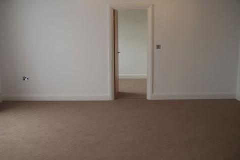 3 bedroom flat to rent, TWINLOCK COURT, WILSON GARDENS, WEST HARROW, LONDON HA1