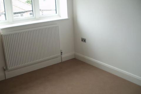 3 bedroom flat to rent, TWINLOCK COURT, WILSON GARDENS, WEST HARROW, LONDON HA1