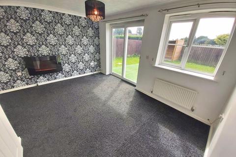 3 bedroom semi-detached house to rent, Hainford Close, Sunderland
