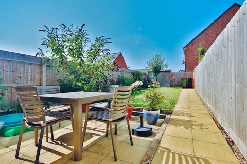 56 Dalziel Drive, Whittington, Worcester, WR5 2QY