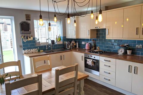 9 Daker Row, Lawley Village, Telford, TF4 2GQ