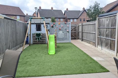 9 Daker Row, Lawley Village, Telford, TF4 2GQ