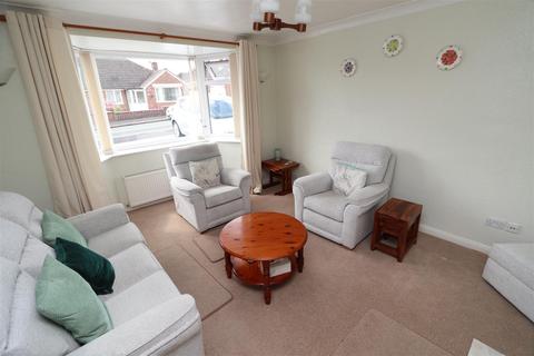 10 Ashford Road, Burton-on-trent, DE13 0QG