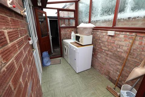 10 Ashford Road, Burton-on-trent, DE13 0QG