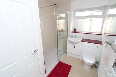 10 Ashford Road, Burton-on-trent, DE13 0QG