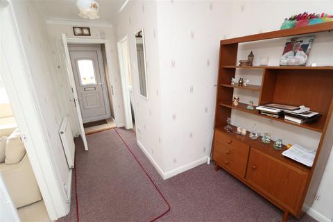 10 Ashford Road, Burton-on-trent, DE13 0QG