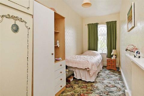 15 Aldred Road, Sheffield, S10 1PD