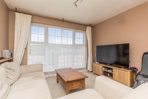 31, Regency Court Withdean Rise, Brighton, BN1 6YG