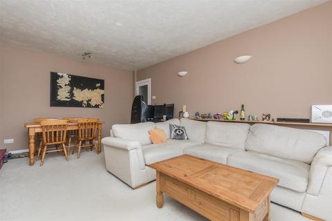 31, Regency Court Withdean Rise, Brighton, BN1 6YG