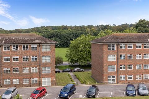 31, Regency Court Withdean Rise, Brighton, BN1 6YG
