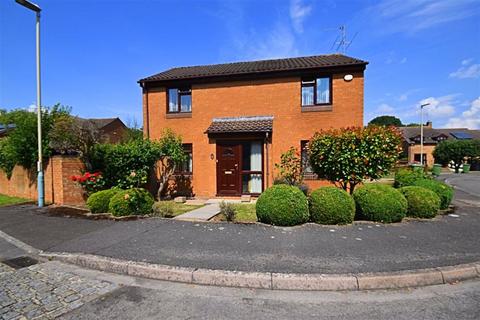33 Apple Orchard, Prestbury, Cheltenham, GL52 3EH