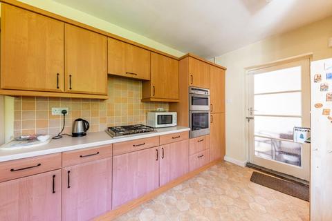 1 Broadmead, Burton Joyce, Nottingham, NG14 5FL