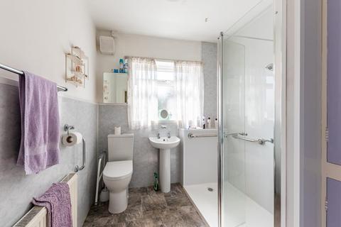 1 Broadmead, Burton Joyce, Nottingham, NG14 5FL