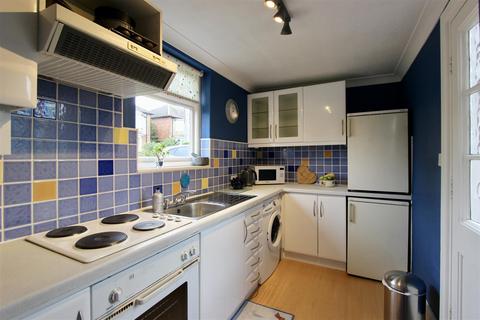 2 Limehurst Road, Darlington, DL3 6SE