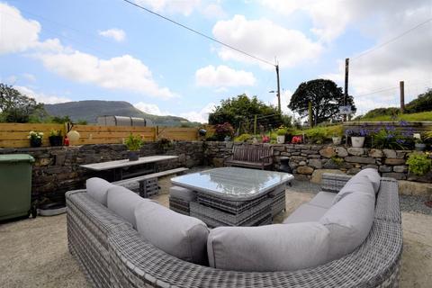 5 bedroom detached house for sale, Penmorfa, Porthmadog