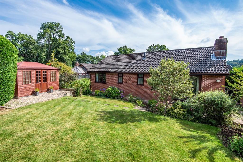 Ashley Rise, Ashley, Tiverton 3 bed bungalow for sale £395,000