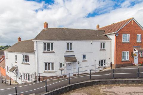 87 Cromwells Meadow, Crediton, EX17 1JZ