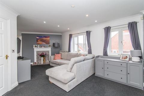 87 Cromwells Meadow, Crediton, EX17 1JZ