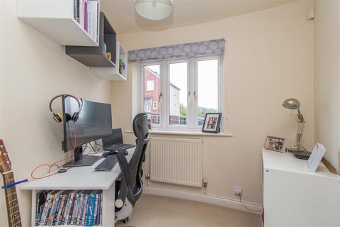 87 Cromwells Meadow, Crediton, EX17 1JZ