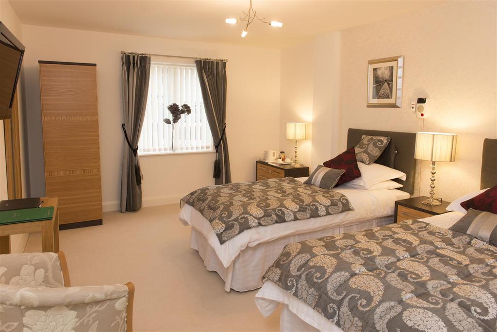 North Bay Court-Guest Suite