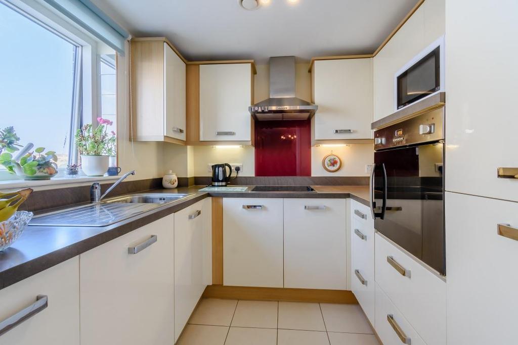 Kitchen.jpg