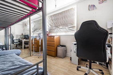 238 Beaconsfield Road, London, SE9 4ED