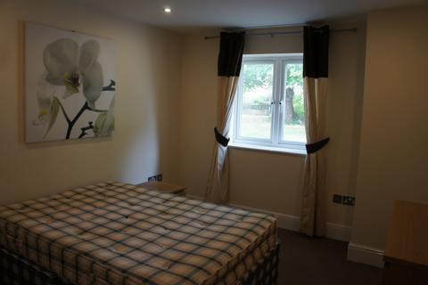 1 bedroom flat to rent, Town Mead, West Green, Crawley