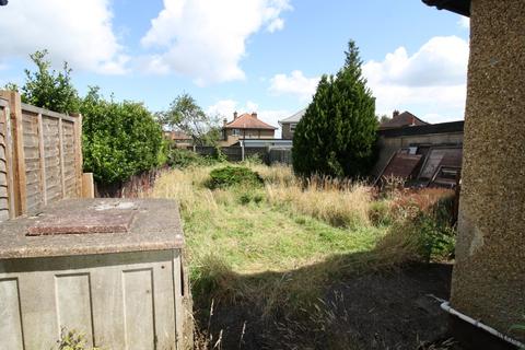 42 Hurstfield Crescent, Hayes, UB4 8DW