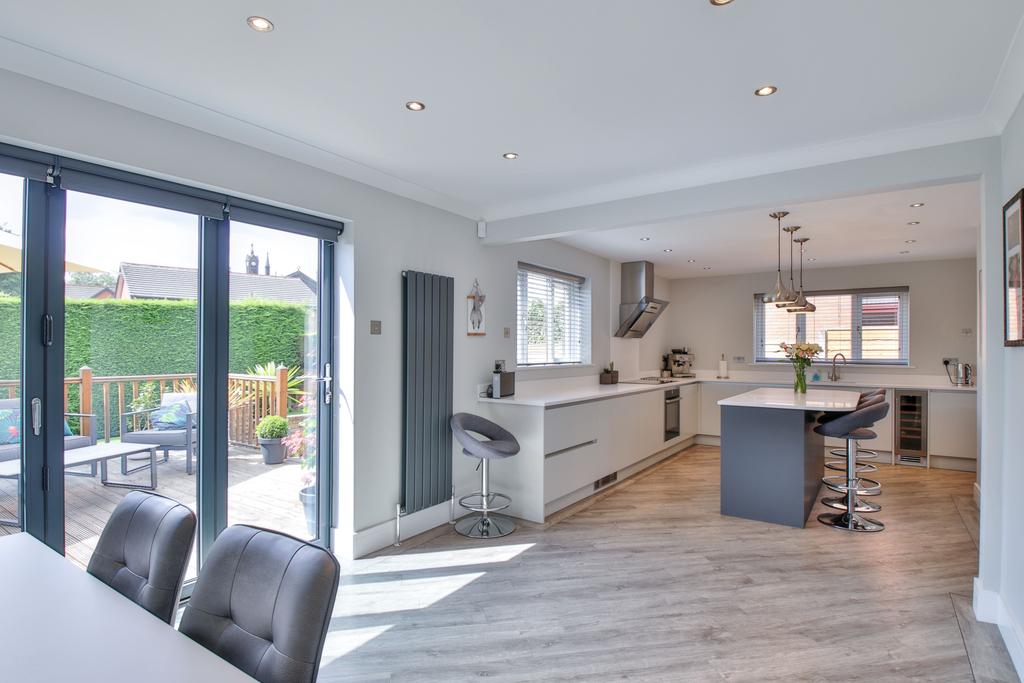 Dining Kitchen (3)