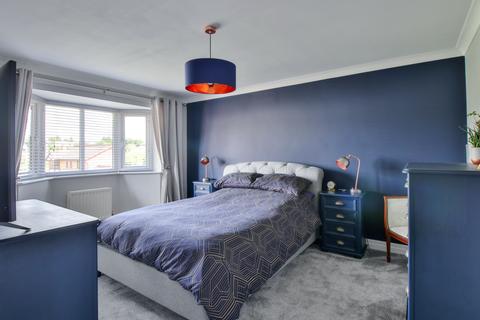 1 Browside Close, Rochdale, OL16 2QH