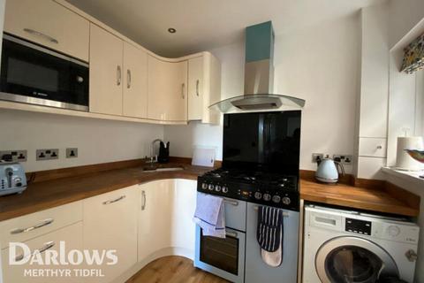 2 bedroom terraced house to rent, Woodlands Terrace, Neath