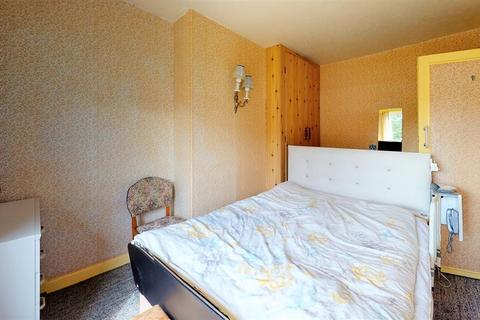 9 Marina Crescent, Skipton, BD23 1TR