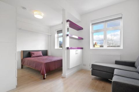 undefined, Benwell Road, Islington, London, London  N7